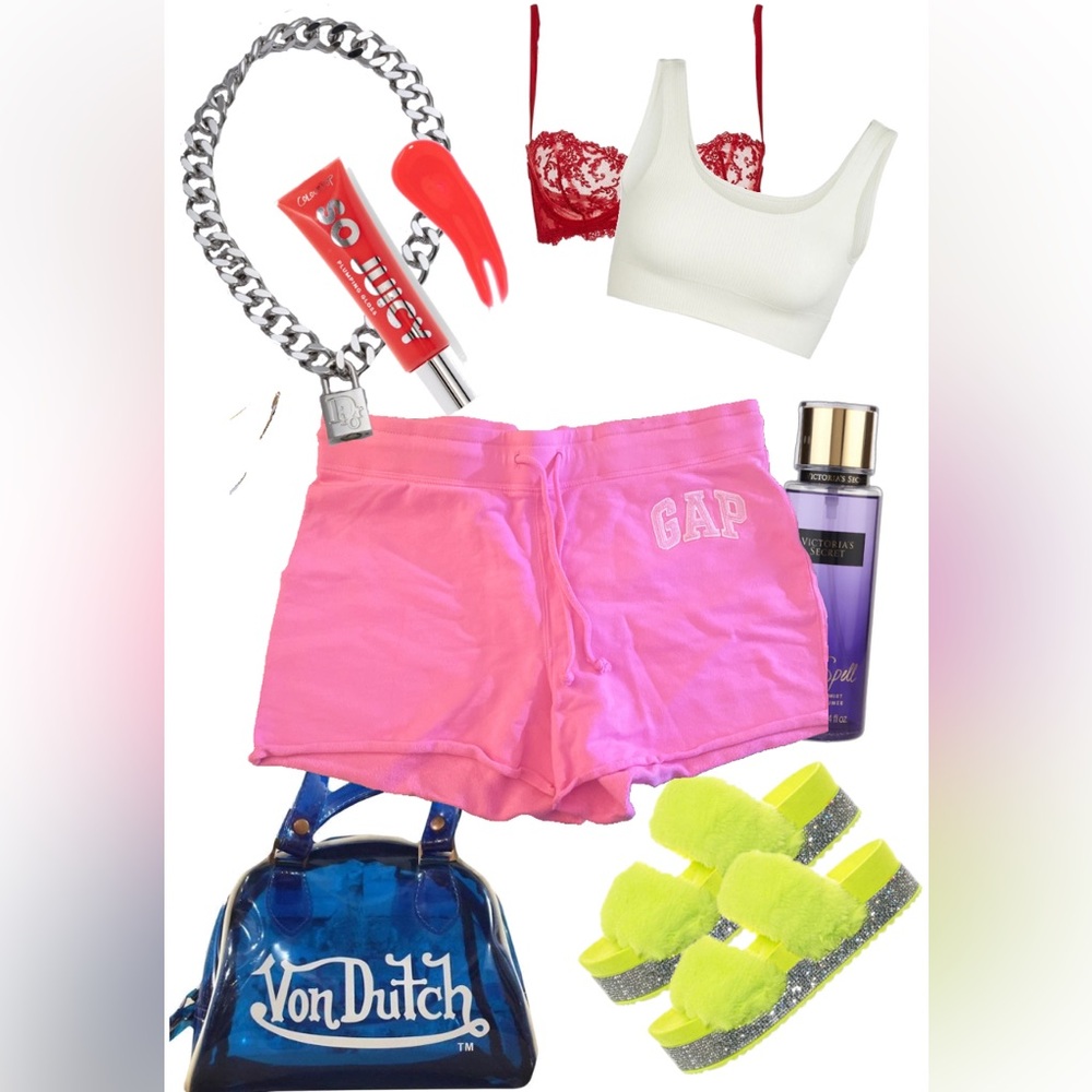 Vintage 00s hot pink GAP shorts